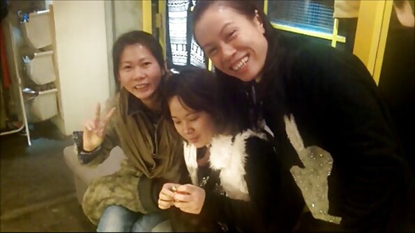 Alluring MILF Karina Currie Ora Nganggo Panty