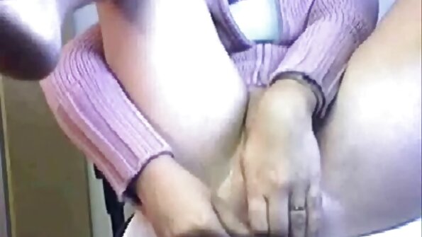 Alluring Bloke Vicky Lungguh Ing Winkie