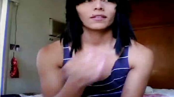 Tanned ayu Alice Mercusuar kawin wong begja ing amben