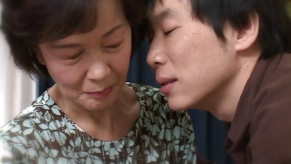 Panas pirang ngisep jago lemu