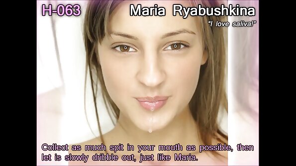 Fair rambut MILF Gobble A Man Sosis