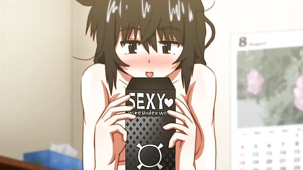 Cantik brunette Sofie Reyez bakal kabungkus apik lan tepat